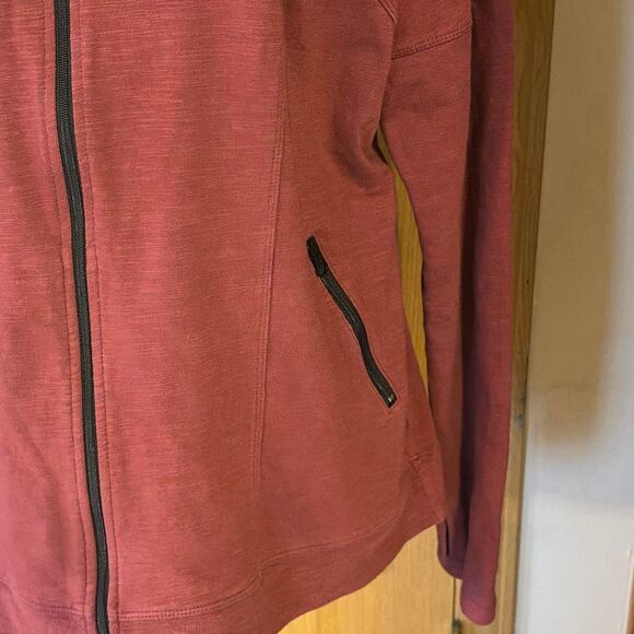 Cabi Burgundy Training Jacket Size Large #4122 - Picture 10 of 13